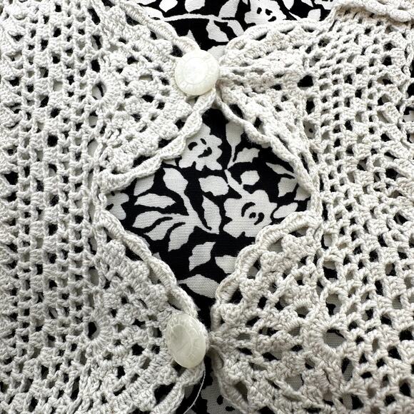 Vintage Carol Anderson Midi Dress Floral Crochet V Neck Tie Waist Black White M - Picture 2 of 6